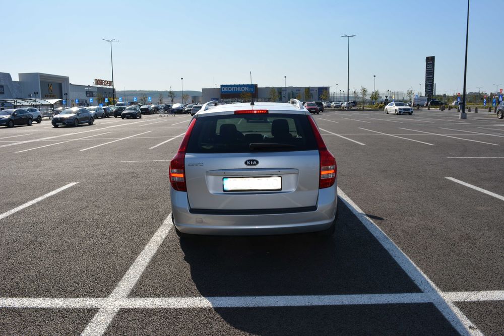 Kia Ceeed SW 2009 1.4 benzina/navigatie/distributie pe lant