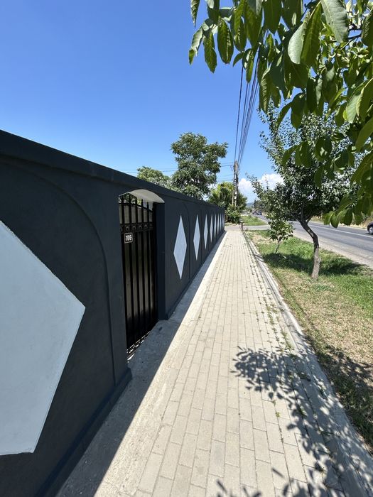 Vand casa la sosea in Candesti