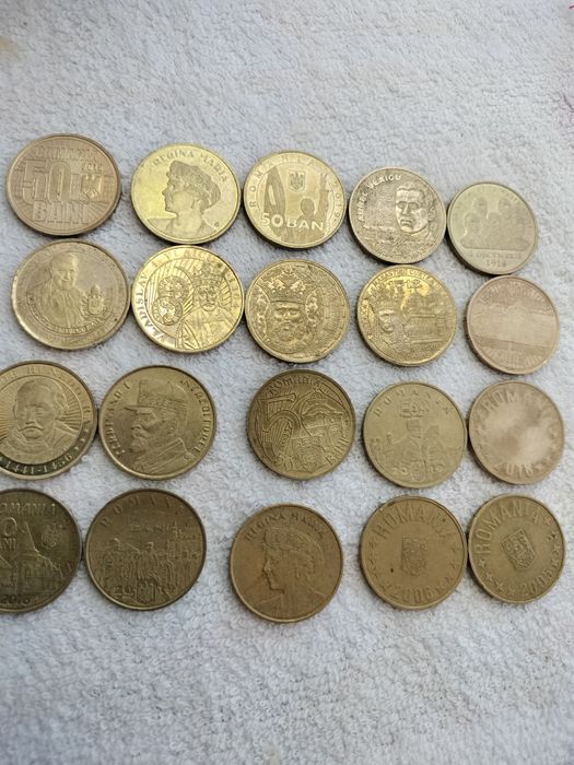 Bani vechi de vînzare