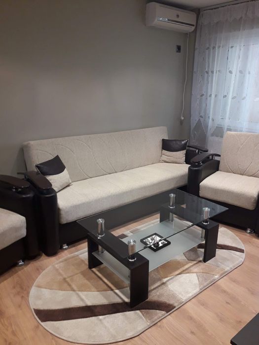 Apartament de vînzare .Se vinde cu tot ce se vede mobilat centrala pro