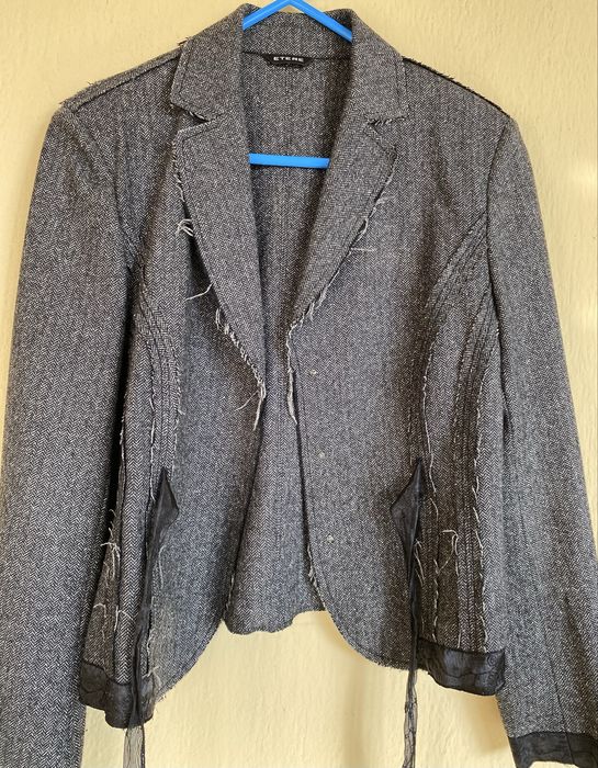 Нов костюм (сако и панталон ) ETERE — L