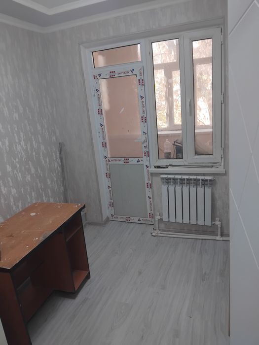 Dom sotiladi 1xona 2xona qilingan Chuqursoyda