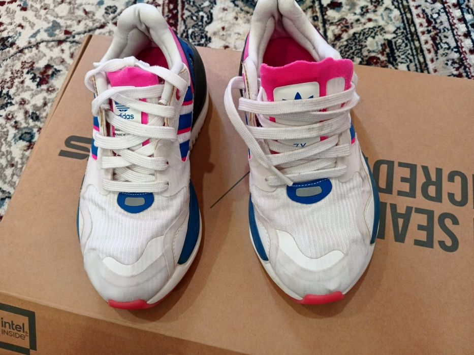 Original adidas krasofka 36razmer