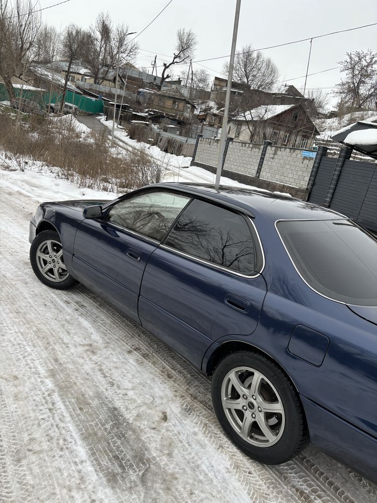 Lexus es 300 96 год