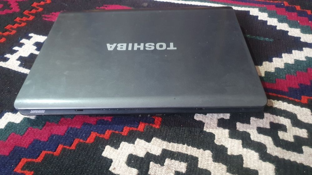Toshiba noudbuk sotiladi