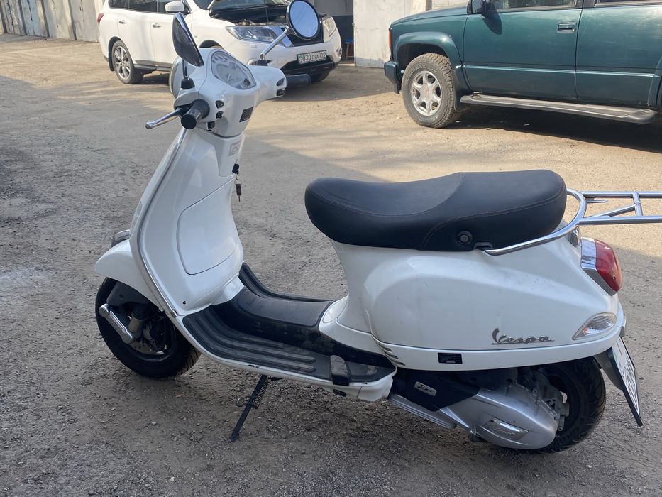 Мопед vespa lx 125
