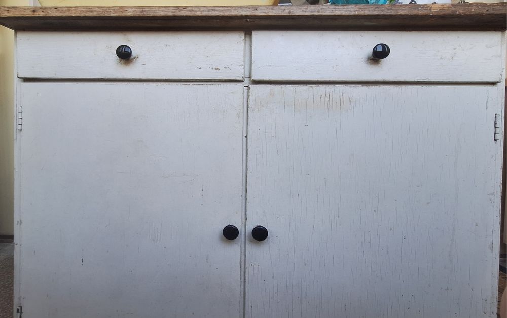 Кухонный стол  б.у.