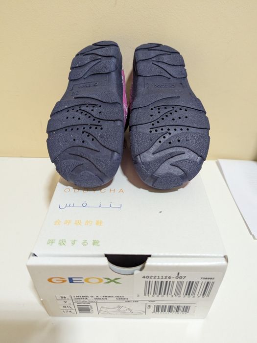 Запазени пантофи Geox 26