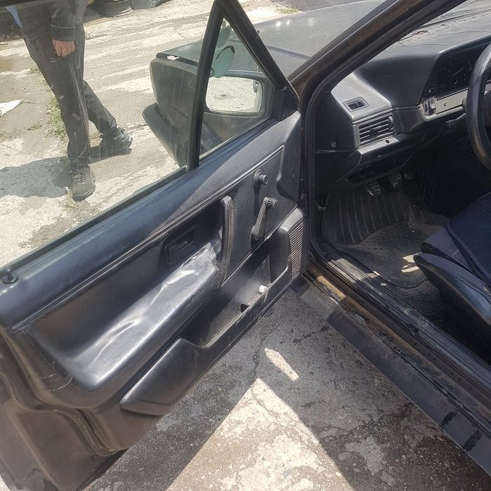 Фолксваген пасат 1 на части