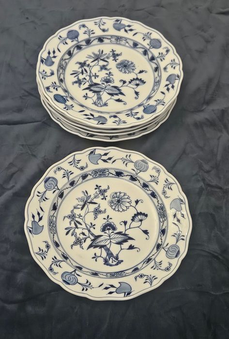 Лот  от 6 плоски чинии Meissen, „Син лук“, DM 24,8 cm