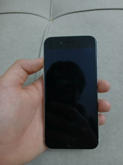 Iphone se2 в отличном состоянии