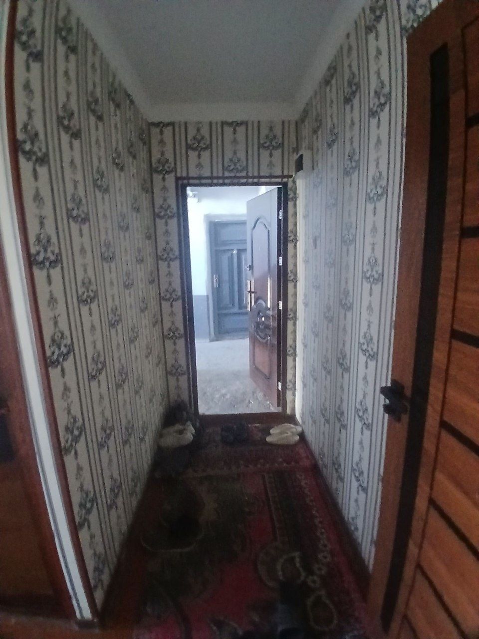 Уй сотилади спутникдан