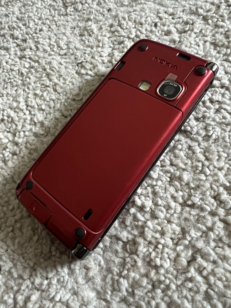 Nokia E90 Red Internet Edition