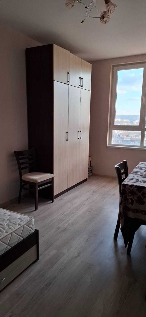 Продава се Двустаен апартамент в Варна, Център - 87 кв.м за 2299 €/кв.м - Снимка #5