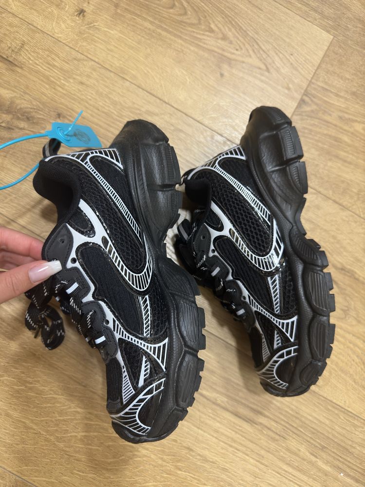 Balenciaga 3XL