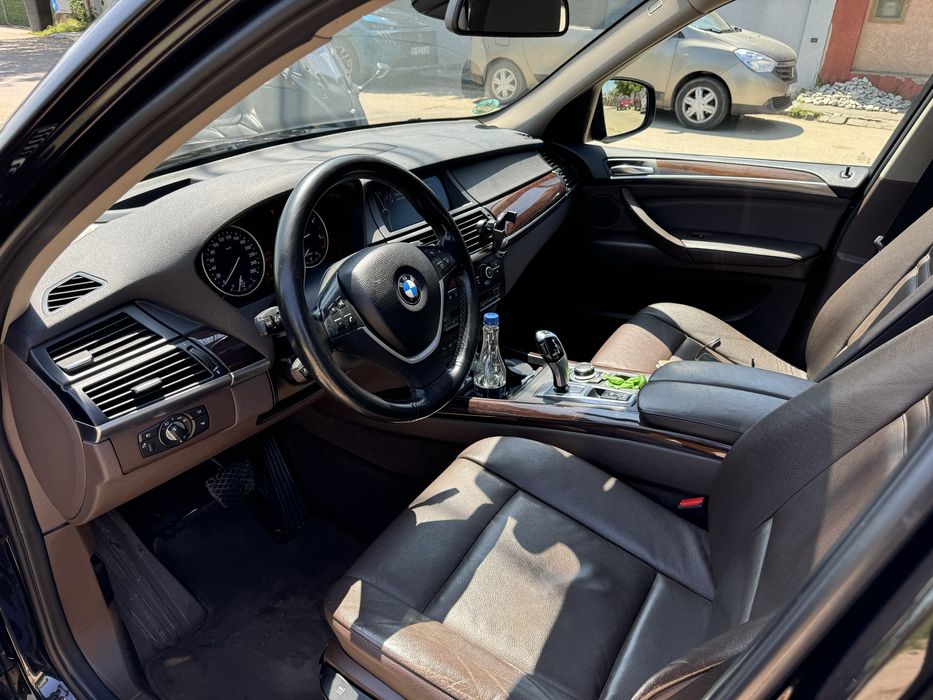 BMW X5 2010 facelift 3.0d 245cp 9200euro