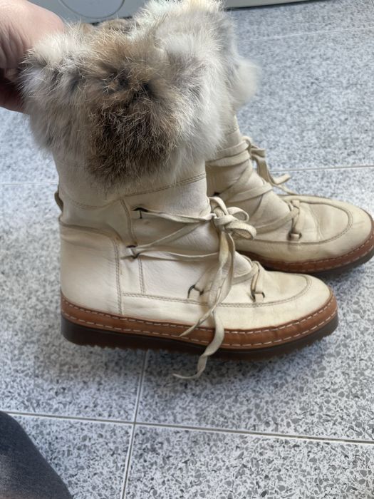 Дамски боти бели