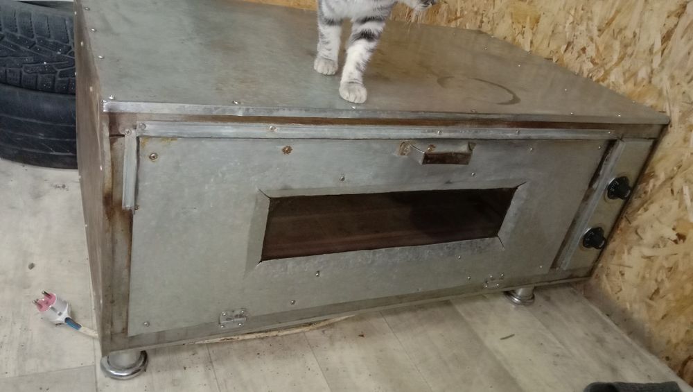 Электрическая печь для выпечки