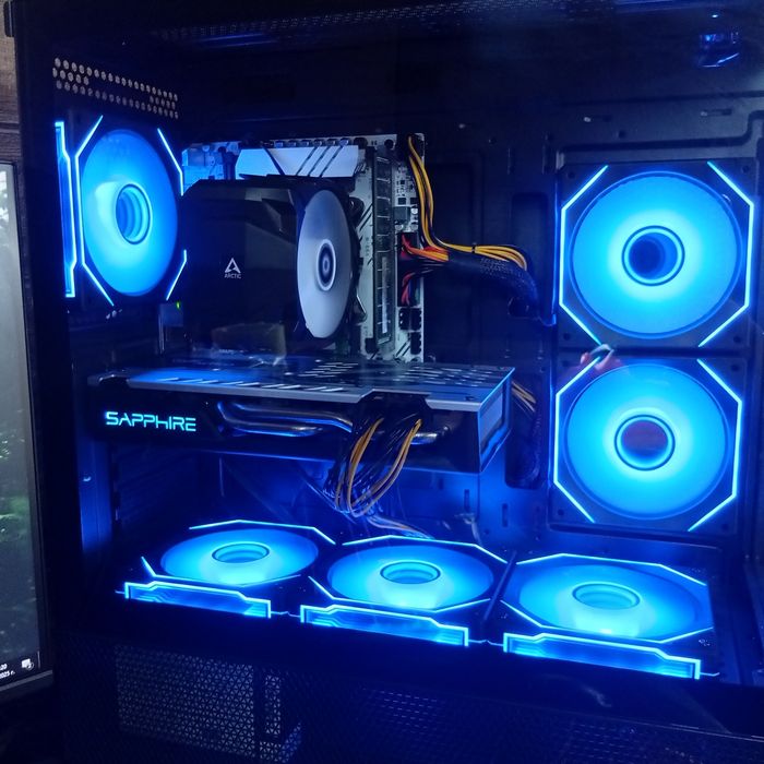 Геймърски Компютър Xeon 2680v4/Rx570/16GB/256SSD