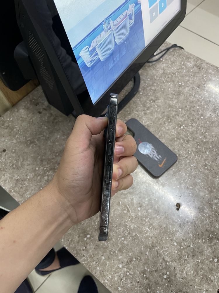 Iphone 13 pro 128 gb.