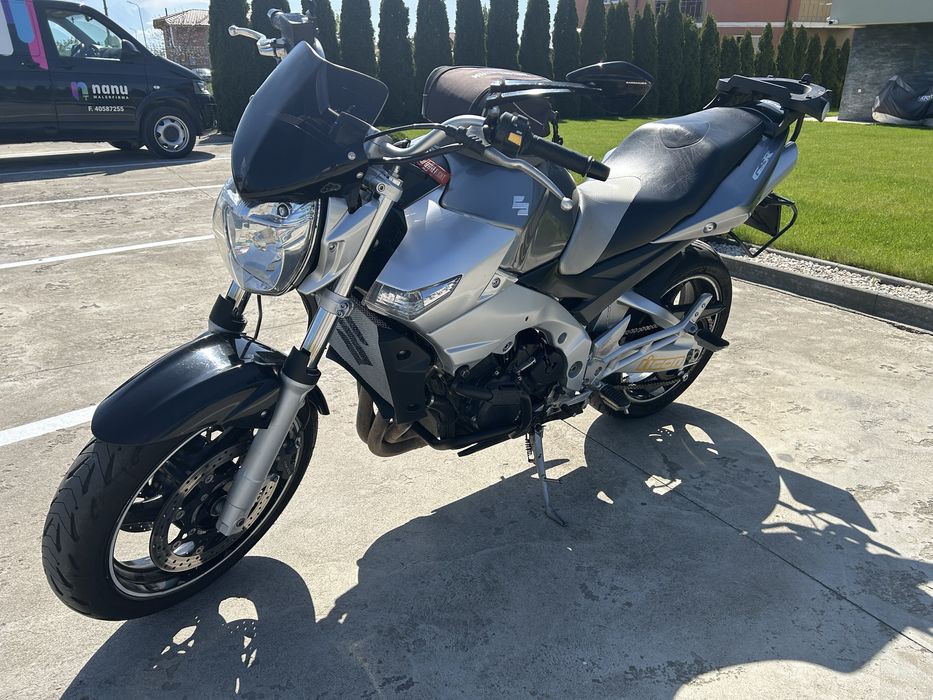 Suzuki gsr 600 / 90 cp / 2006 / 2700 euro