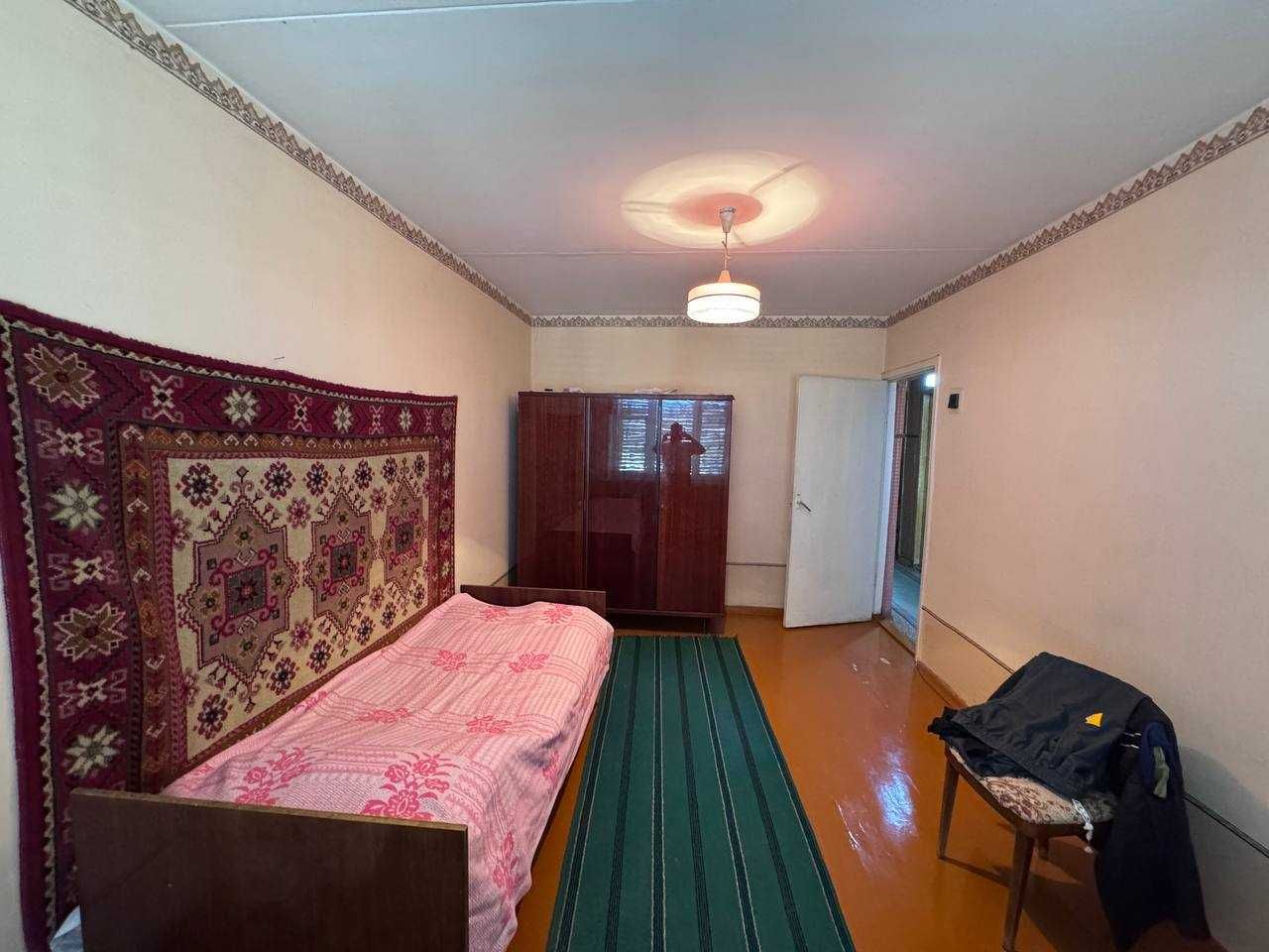 Юнусабад, ор-р Батанический сад, 3/4/4 кирпич 66 кв.м. без ремонта=