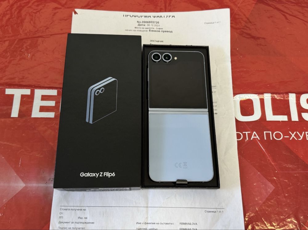 КАТО НОВ 512GB Samsung Z Flip 6 Технополис Гаранция 2026 Blue / Син
