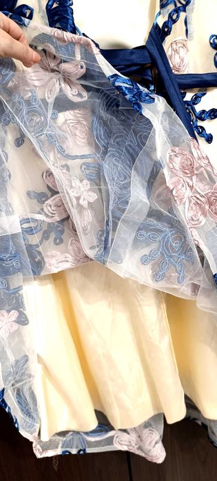 Rochie eleganta evenimente