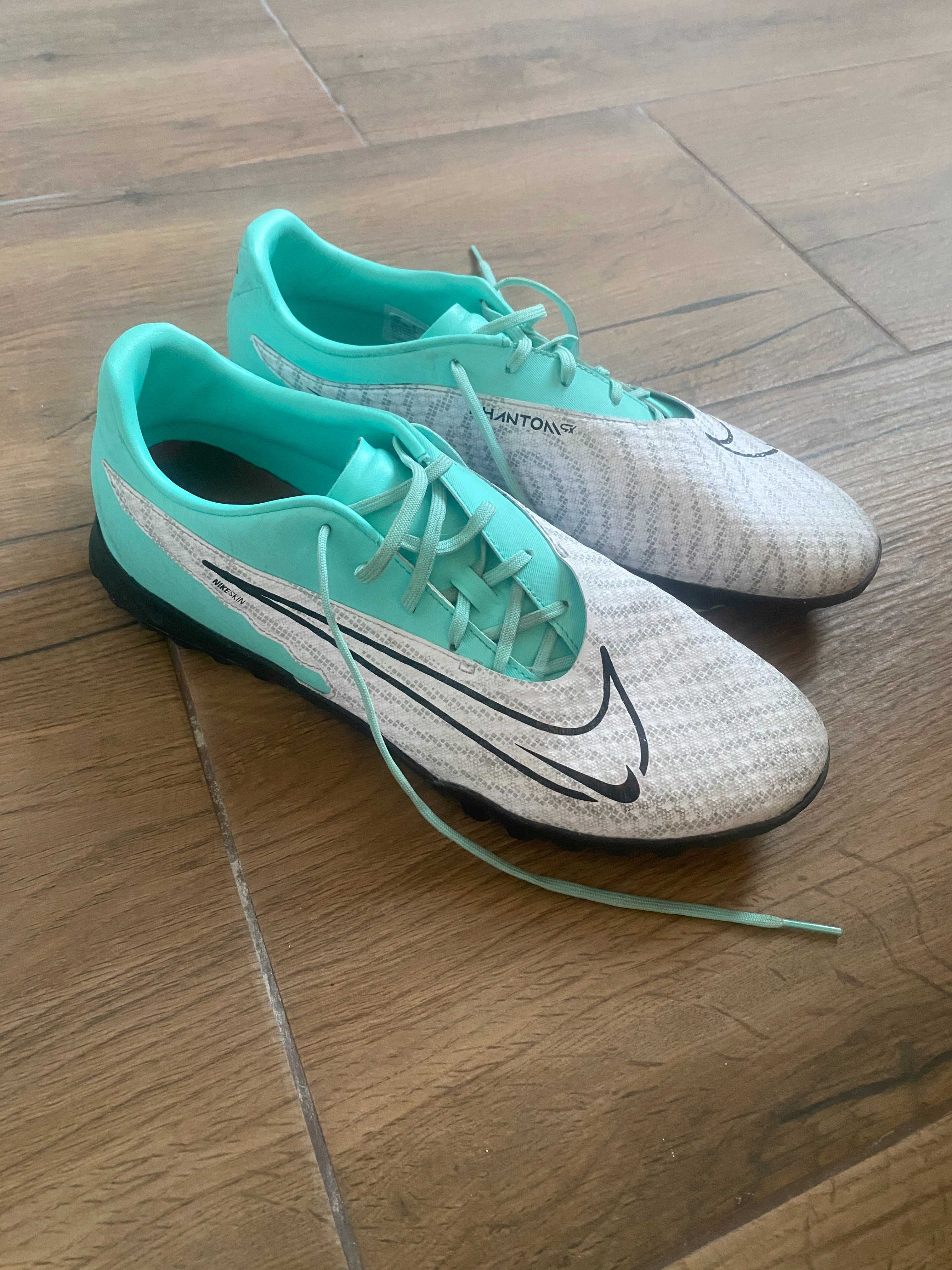 Мъжки стоножки Nike Phantom GX номер 44 – бели зелени