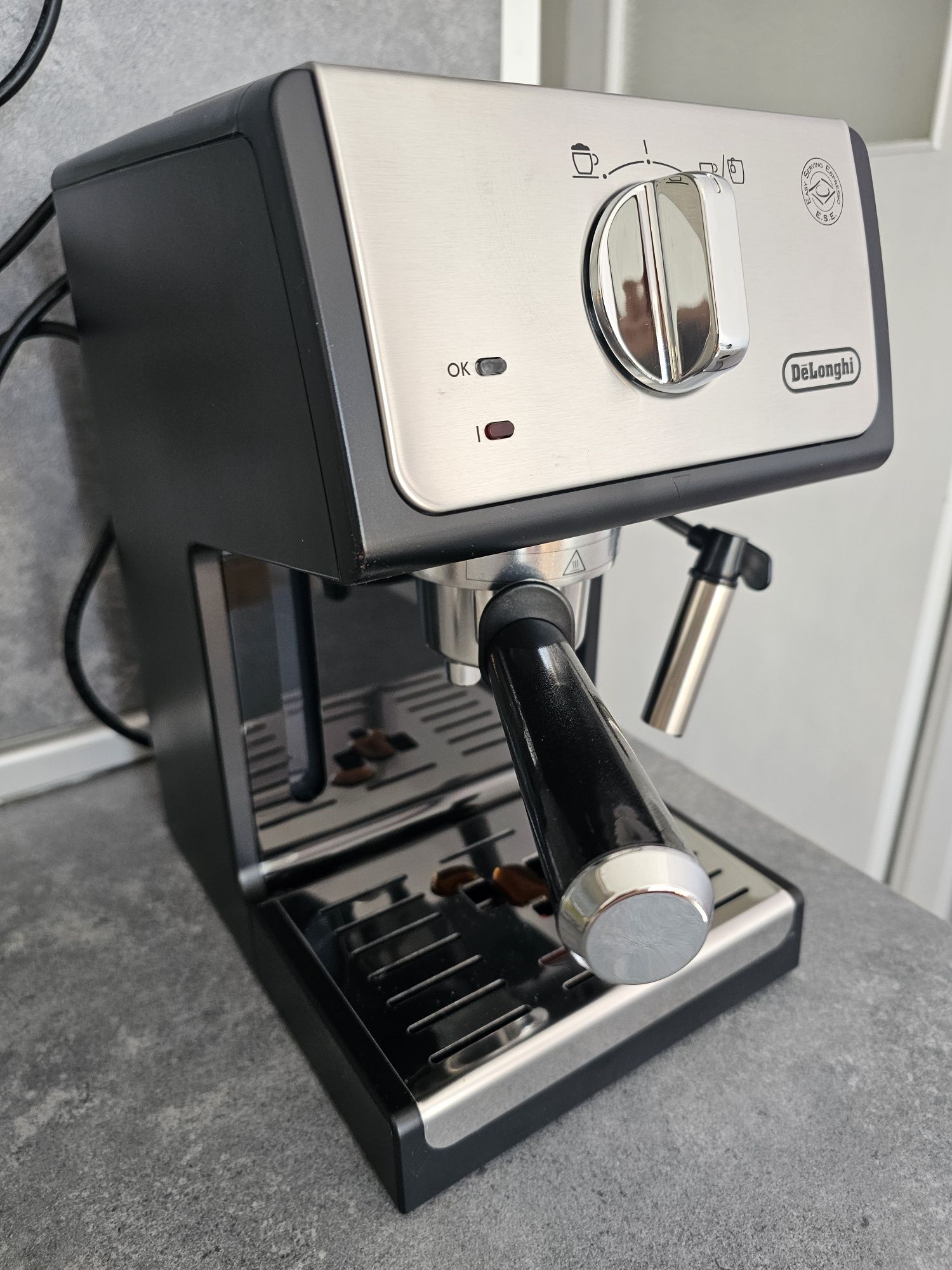Еспресо машина DeLonghi Active line ECP33.21.BK, 15 bar, 1100 W, 1.1 л