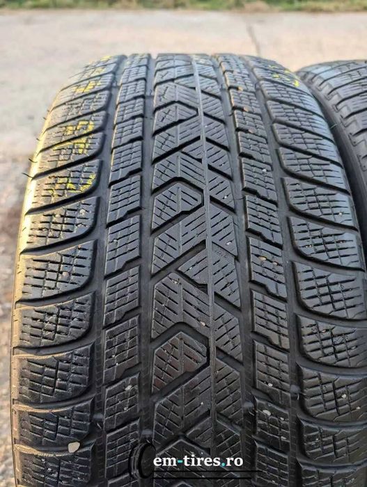 SET 4 Anvelope Iarna 275/40 R22 PIRELLI Scorpion Winter 107V
