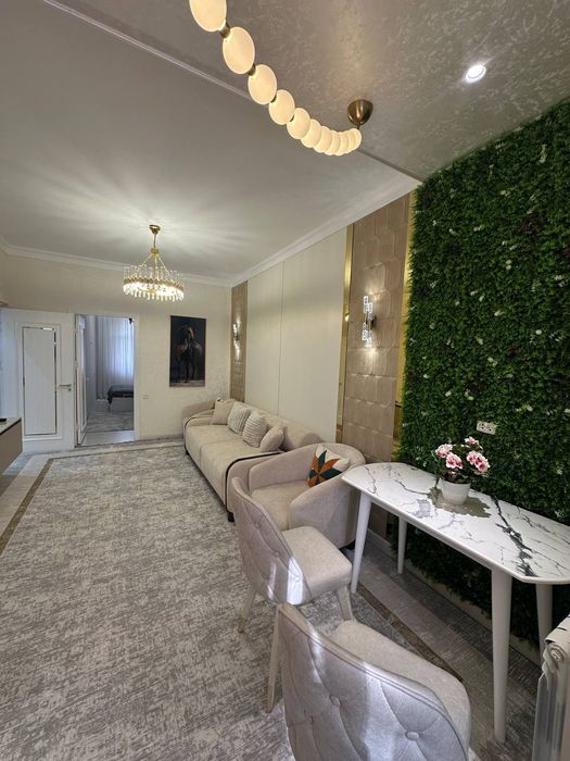 Продаётся квартира Чиланзар квартал 18. 2х комнатная