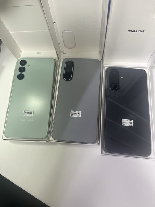 Samsung A16 , A17 и А56