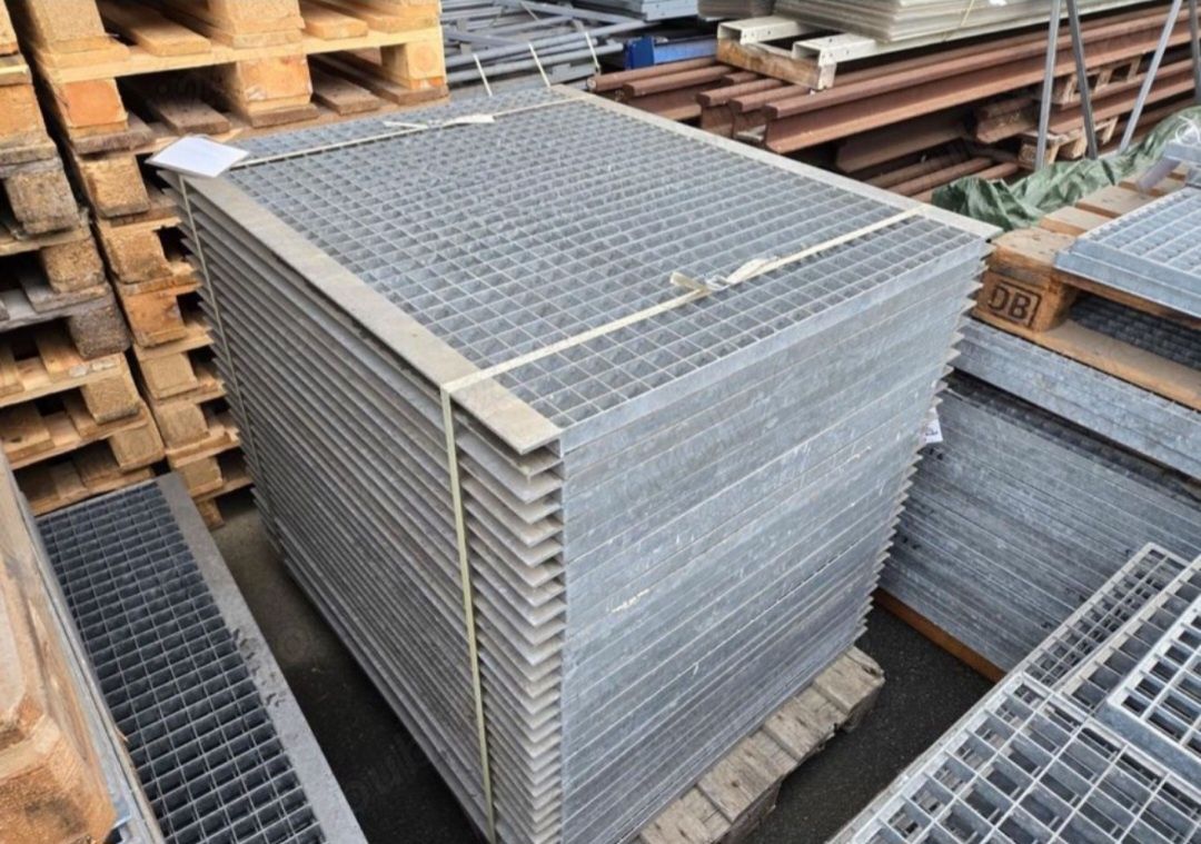 Grătare metalice galvanizate