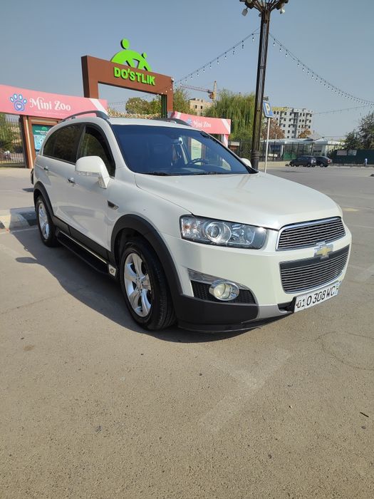 Продается Chevrolet Captiva 2011