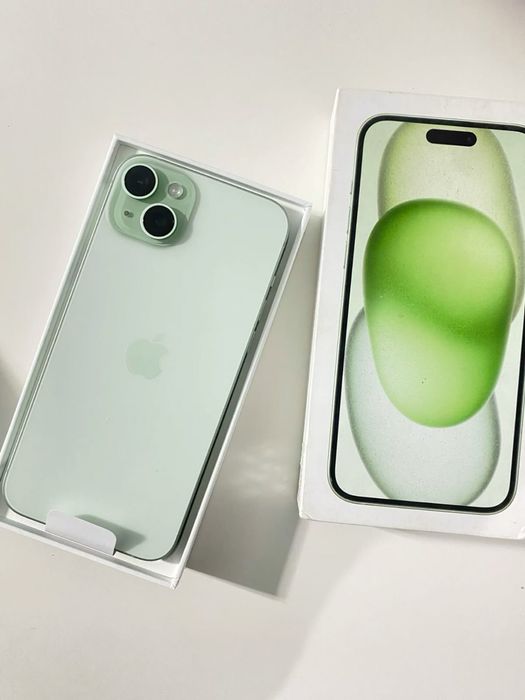 Продам айфон 15.