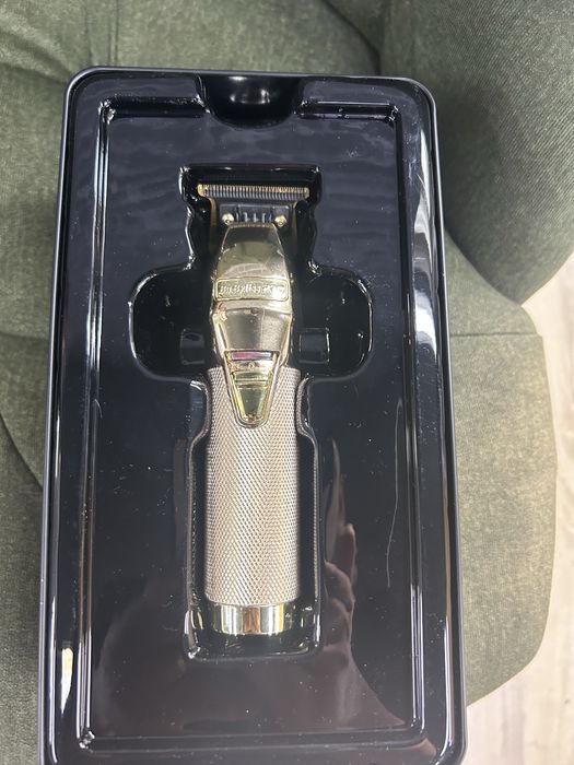 Trimer babyliss gold nou cutie