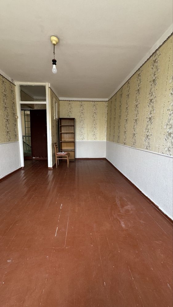 1 комнатная квартира в Чирчике. 22500$. Договорная