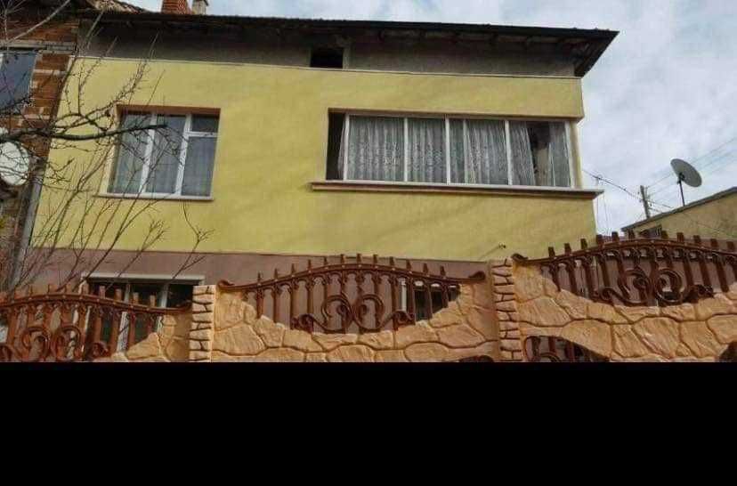 Продава се Етаж от къща в Асеновград - 100 кв.м за 620 €/кв.м - Снимка #4