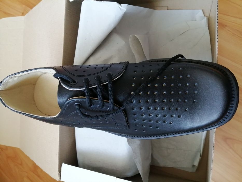 Pantofi noi piele naturală