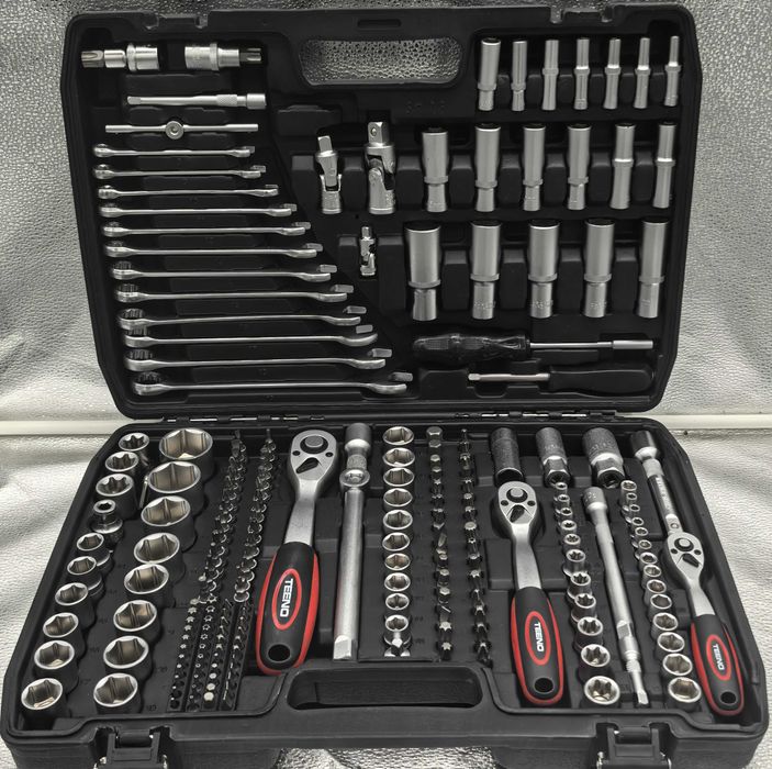 Trusa de chei completa 216 piese – profesionala si practica