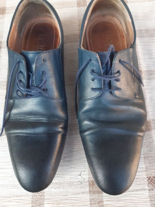 Vand pantofi din piele nr 43 in Turda