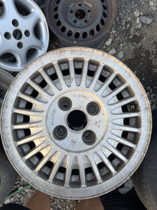 Диски 4х100 r13 германия ровноые без пробега по каз