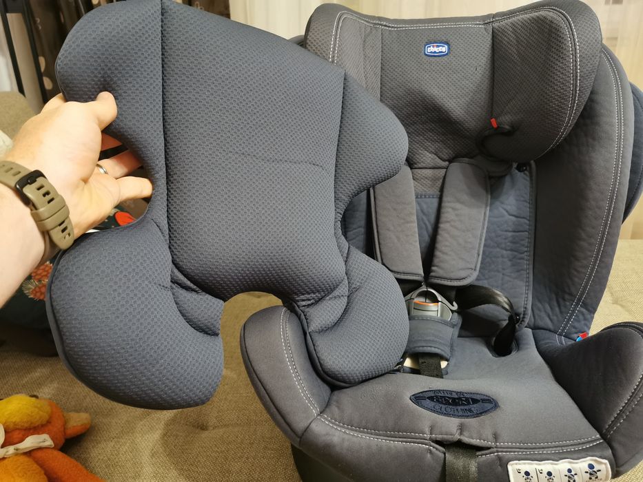 Scaun auto Chicco Unico+ 360 grade cu isofix