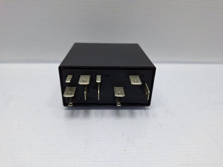 Releu 377 VOLKSWAGEN PASSAT Variant (3B6) [ 2000 - 2005 ] TDI (AVB) 74KW|101HP OEM 4B0955531A