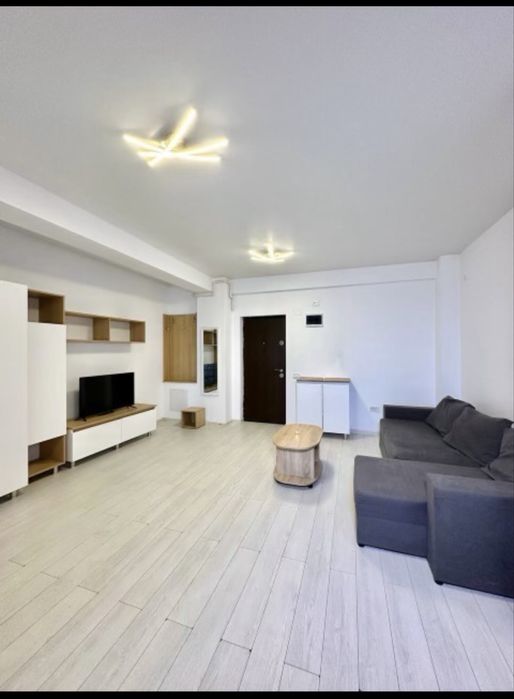 Inchiriez garsoniera in Militari Residence .