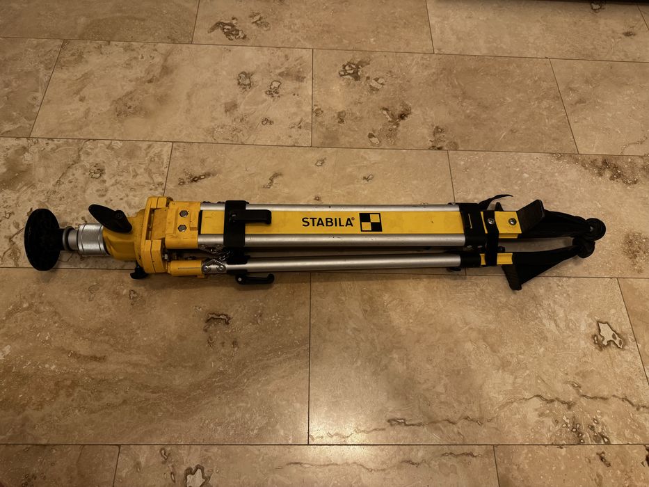 Trepied din aluminiu  Stabila