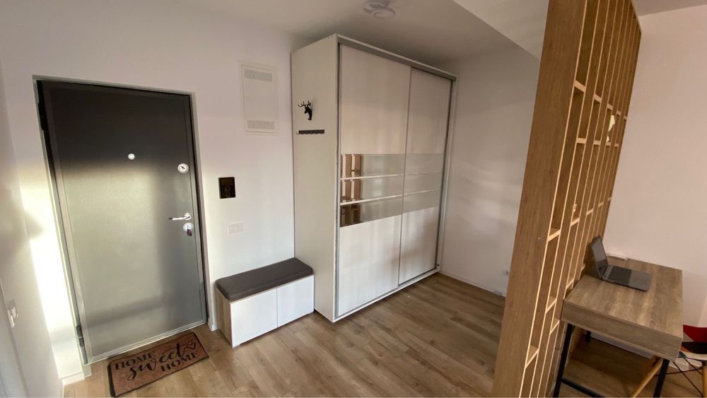 Cazare în Regim Hotelier-Apart. 1-3 cam. Coresi/Avantgarden/Bartolomeu