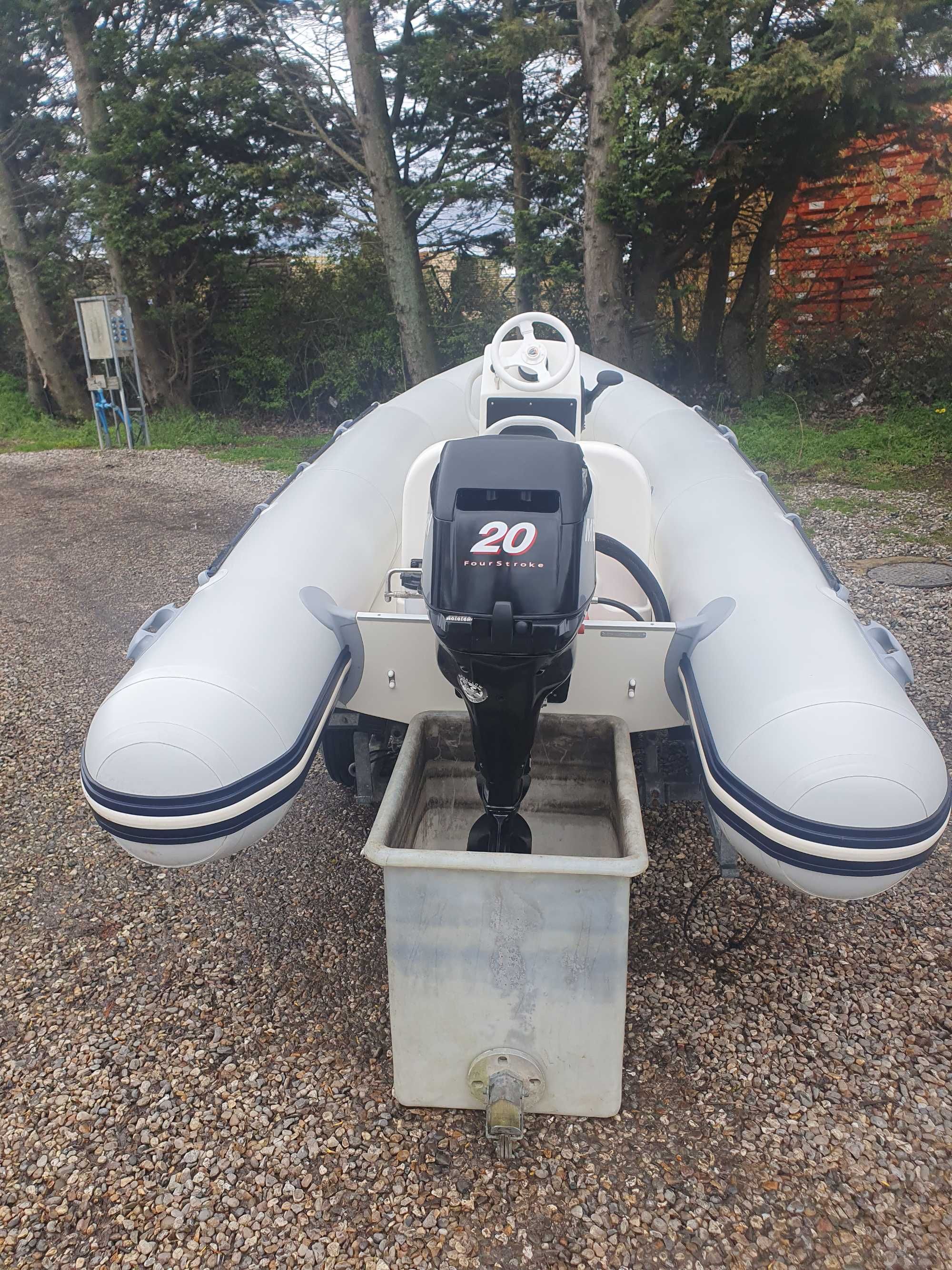 Лодка Rib Valiant D380