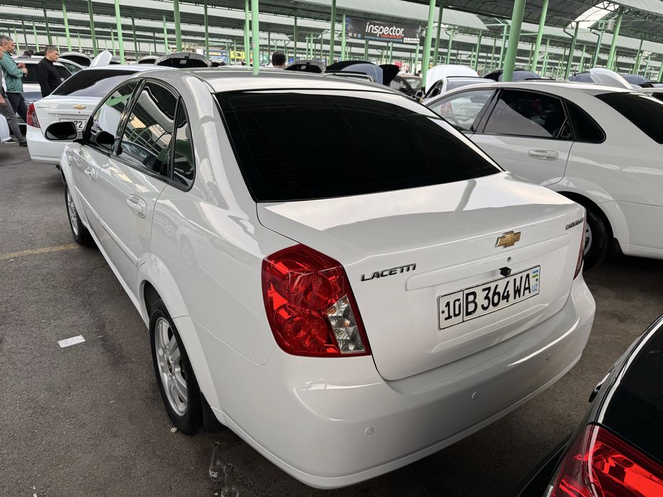 Ласетти 1.8 автомат